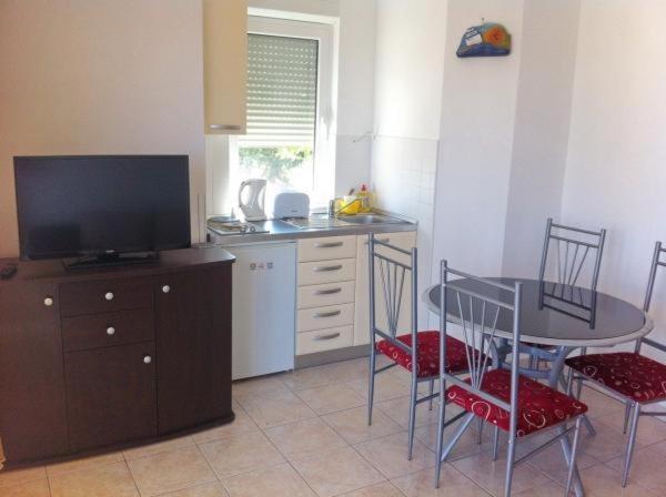 Apartments By The Sea Razanj, Rogoznica - 11347 Exterior foto