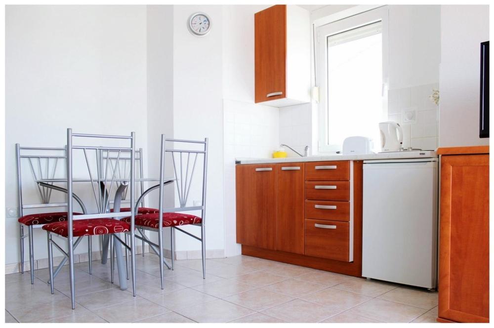Apartments By The Sea Razanj, Rogoznica - 11347 Exterior foto