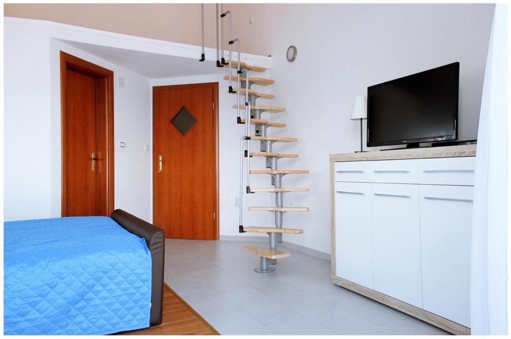 Apartments By The Sea Razanj, Rogoznica - 11347 Exterior foto